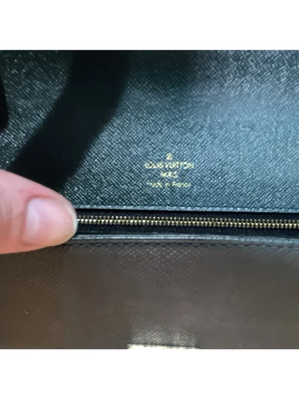 Louis Vuitton Green Clutch Push Lock Wrist strap Business Inner Pockets
